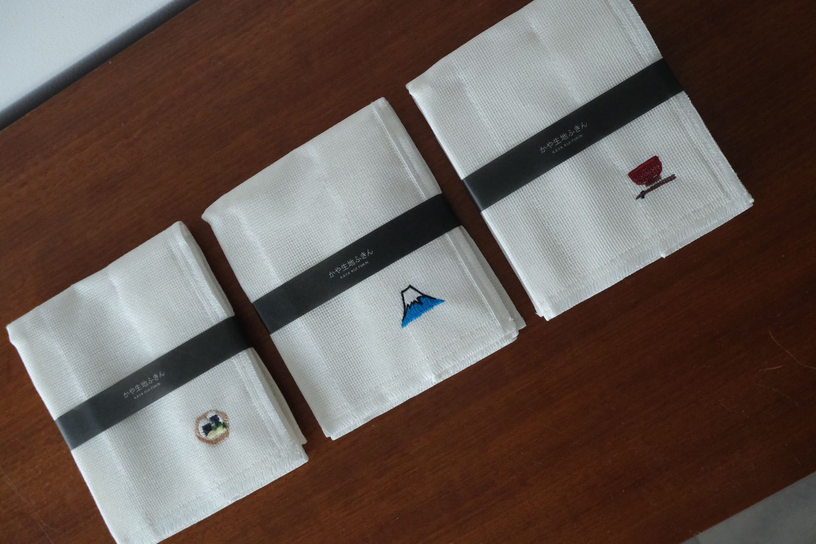 Rice Ball Emboridery Cloth with/without NAGORI Gift set (3-Pieces)