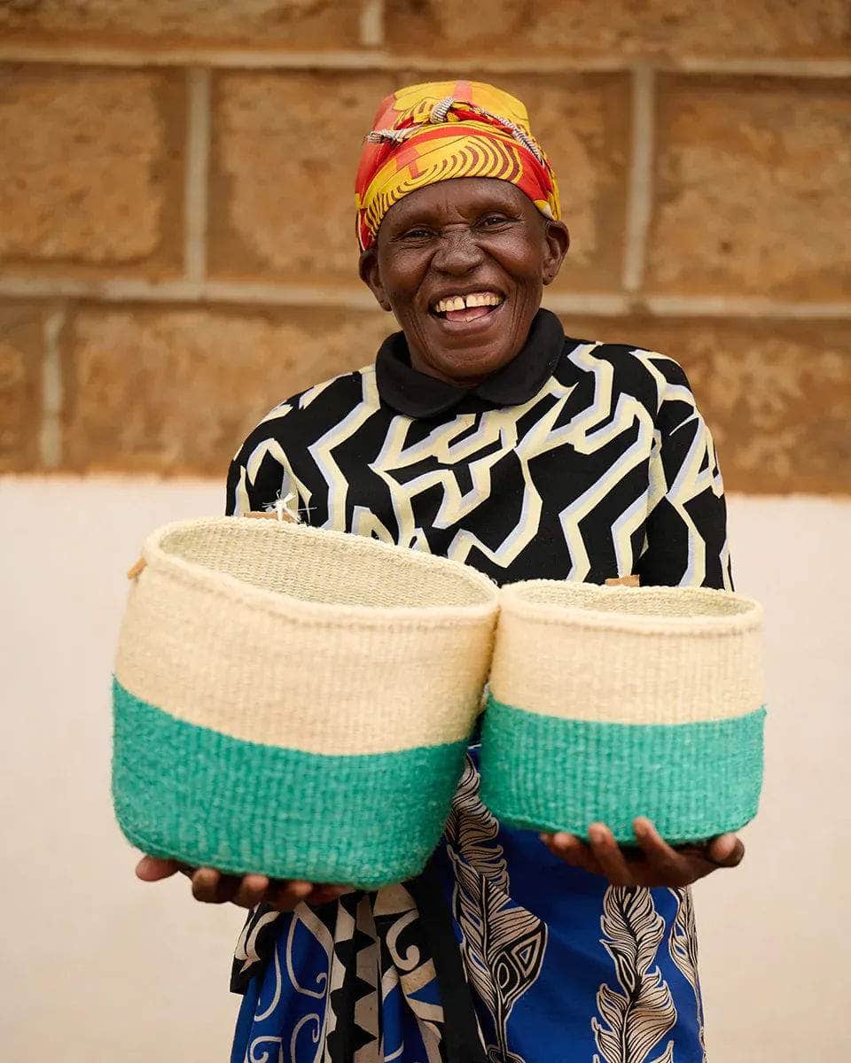 REMBO: Aqua Colour Block Woven Basket