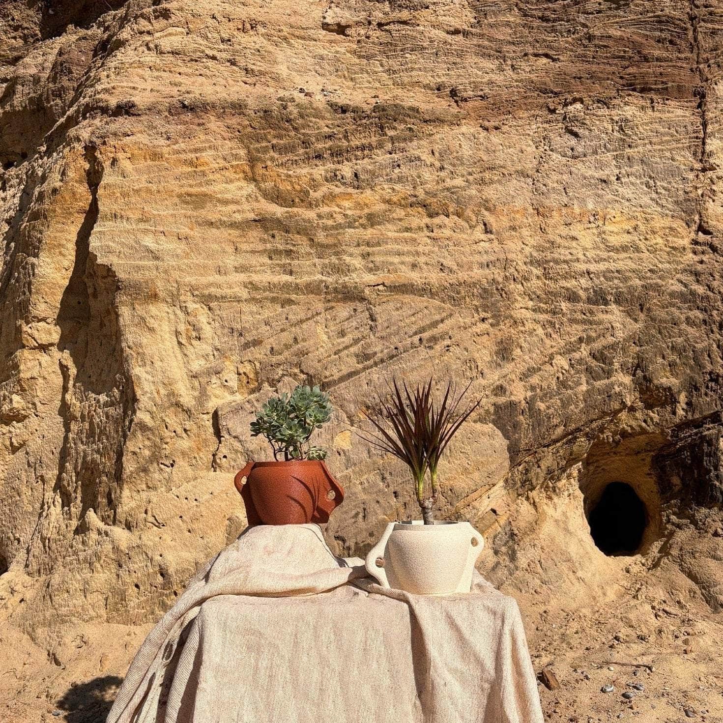 Large Plant Pot - Sandstone