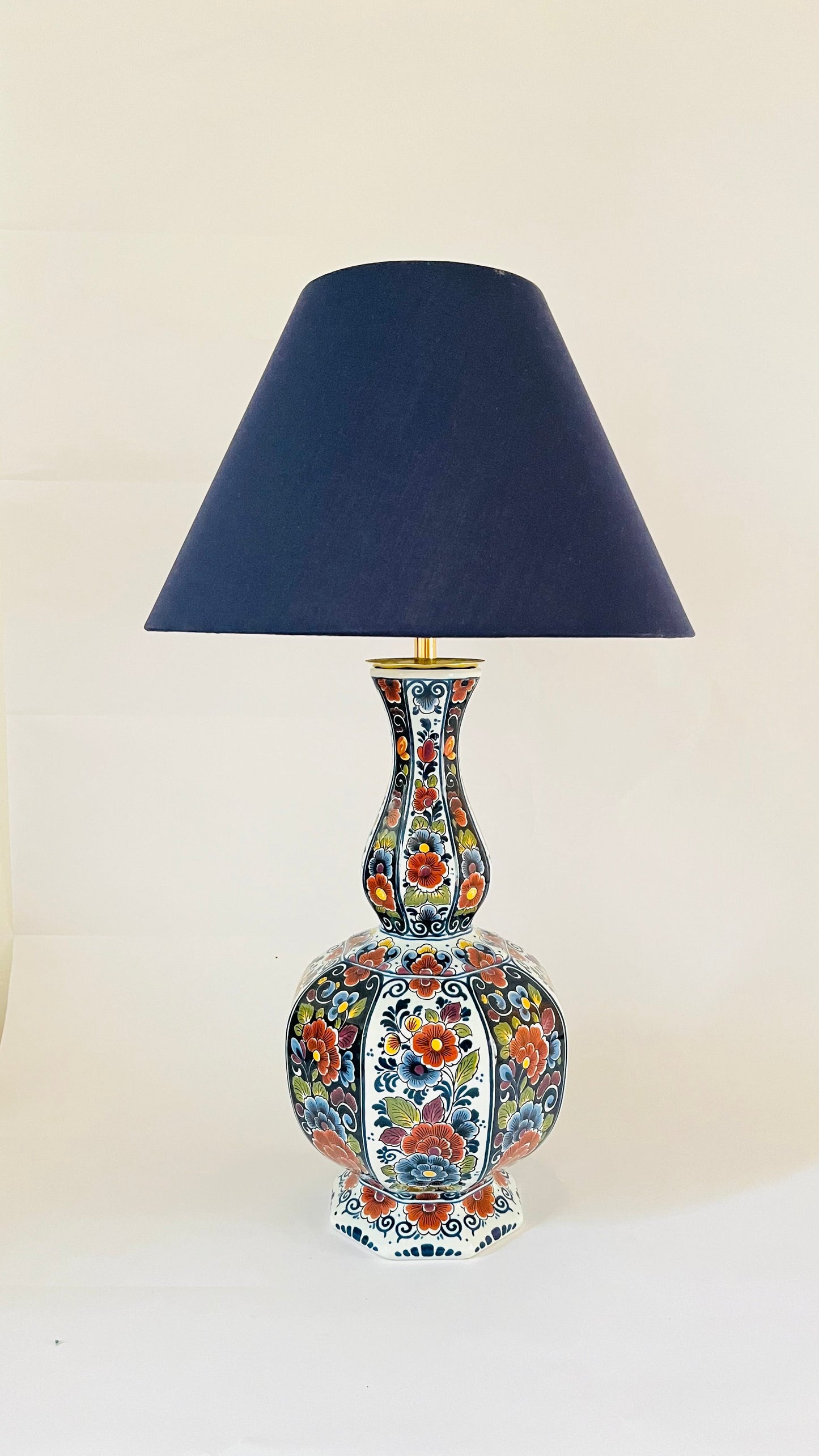 Large Antique Delft ‘Knobbelvaas’ Lamp