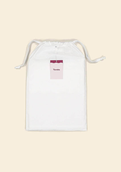 The Scalloped Bedding Set in White Cotton Percale