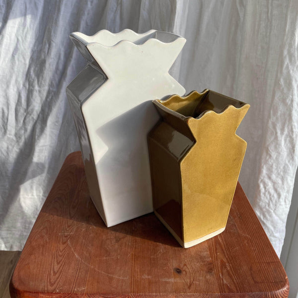 Mini Wavy Top Vase