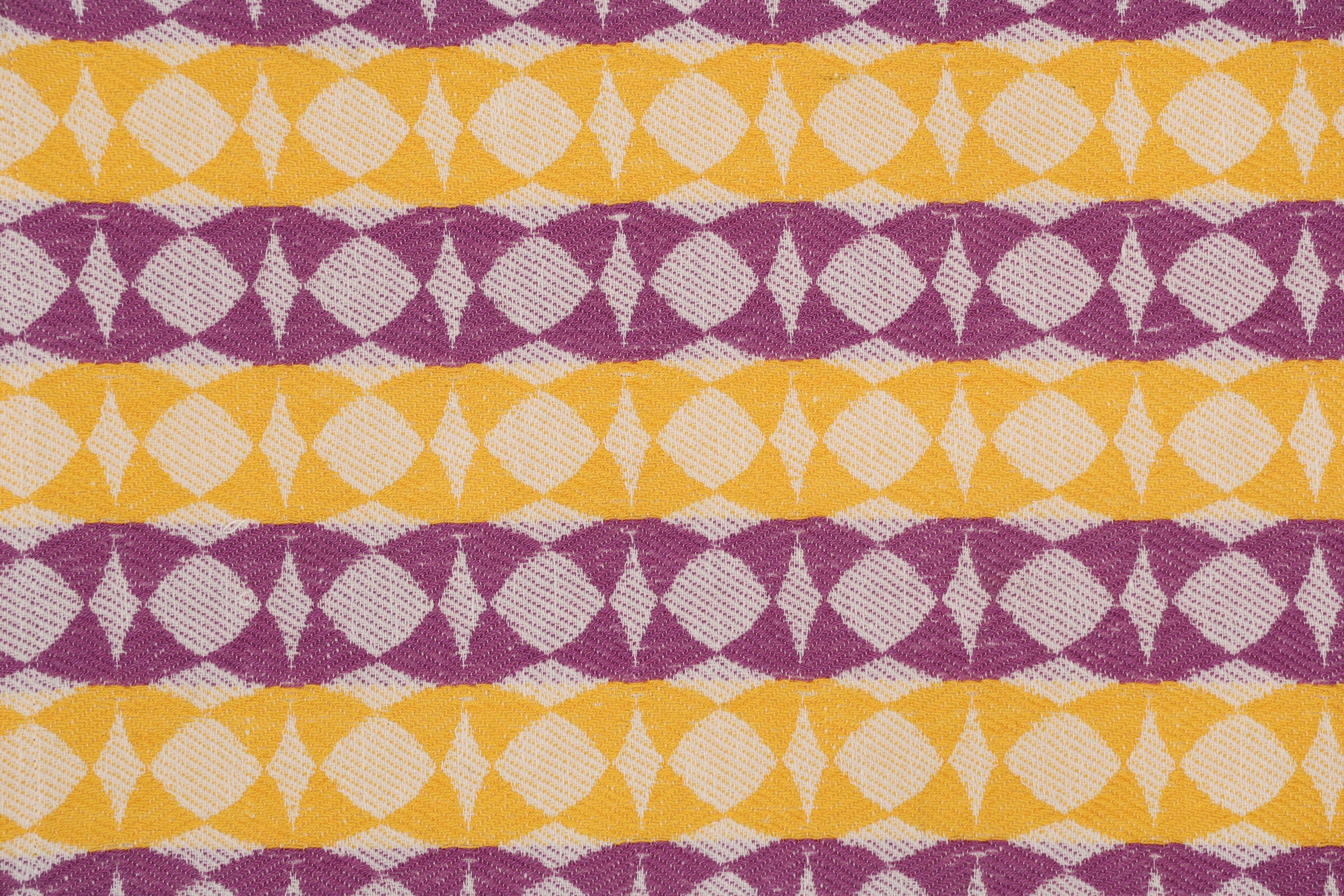 Jacquard  Placemats (Set of 4) 14×18 in