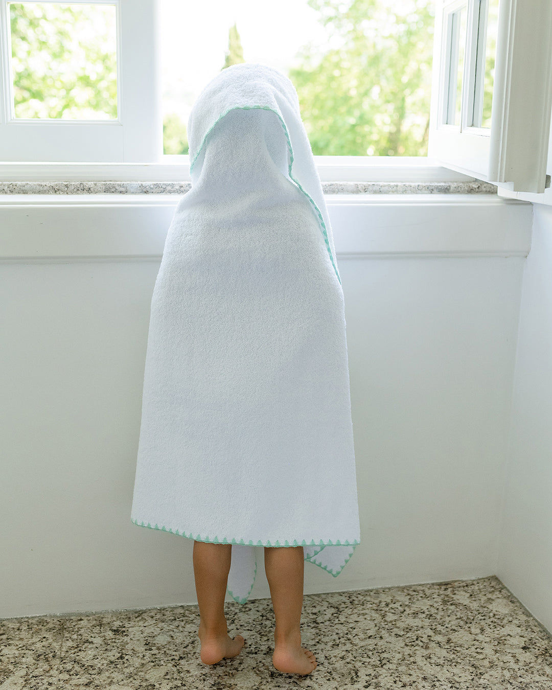 Shell Stitch Bath Towel White with Mint Green