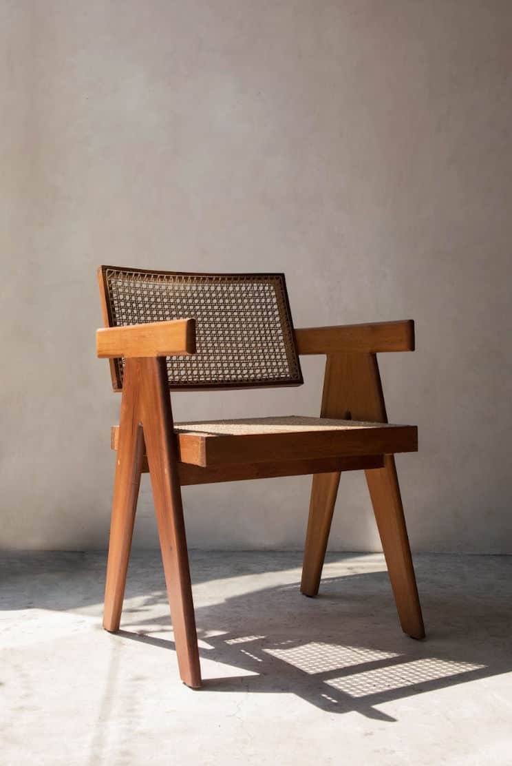 Piltra Chair