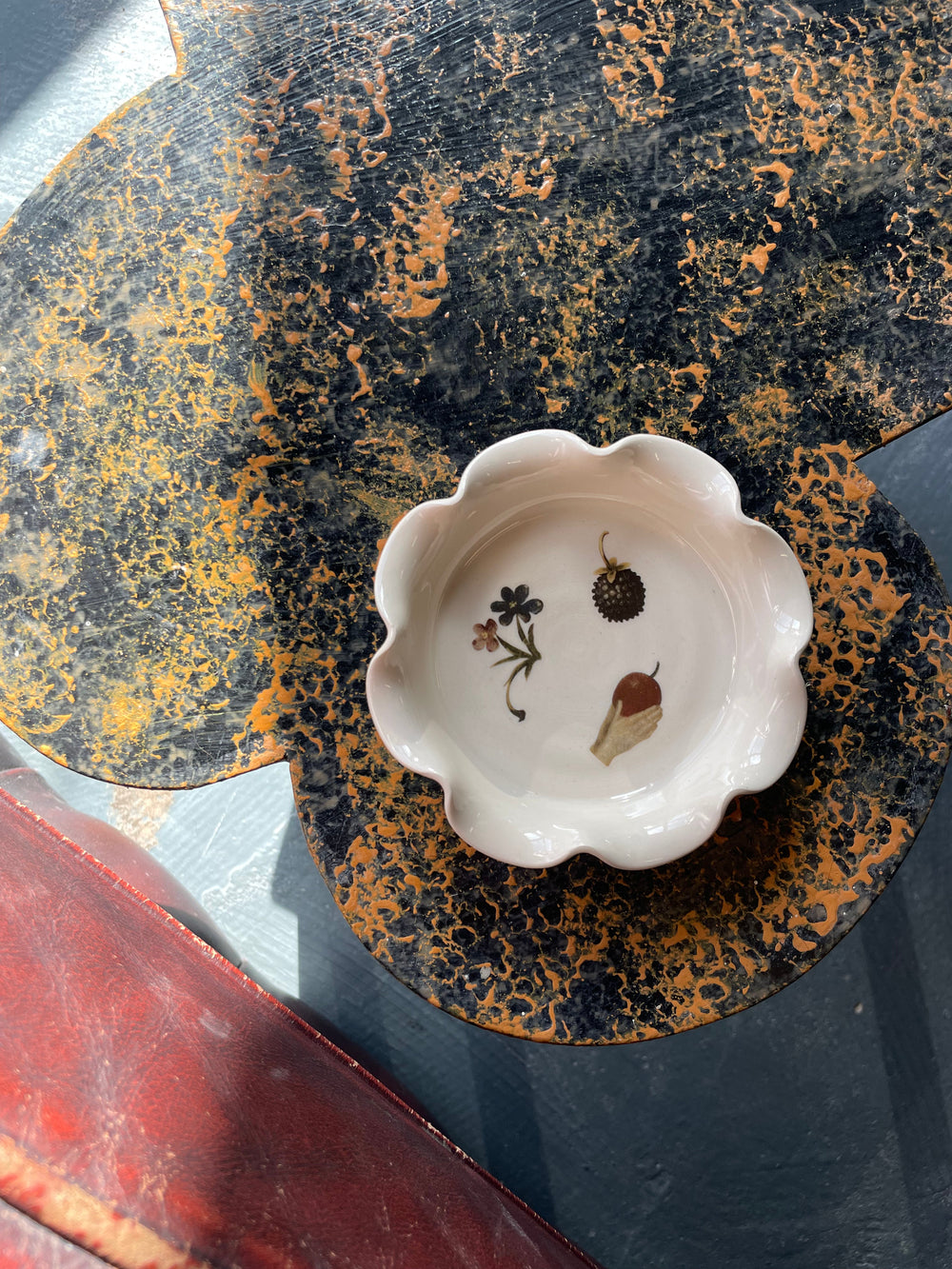 Frilly Dish - Bosch #6