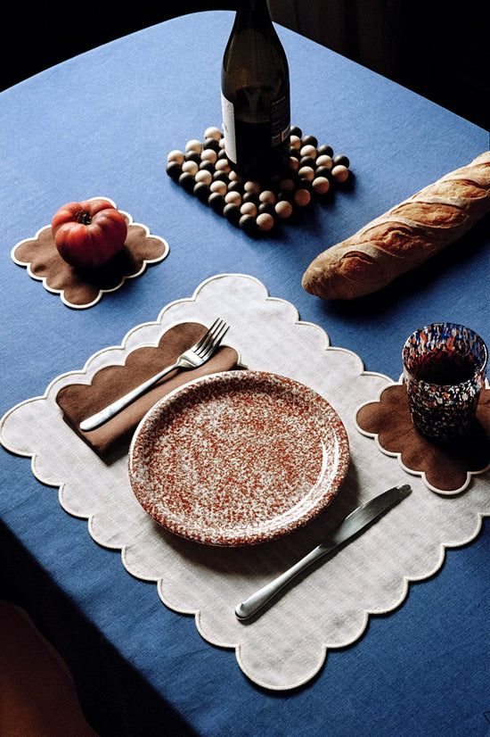 Zero-Waste Scalloped Linen Placemats Off-white - Set of 2