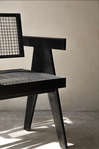 Piltra Chair