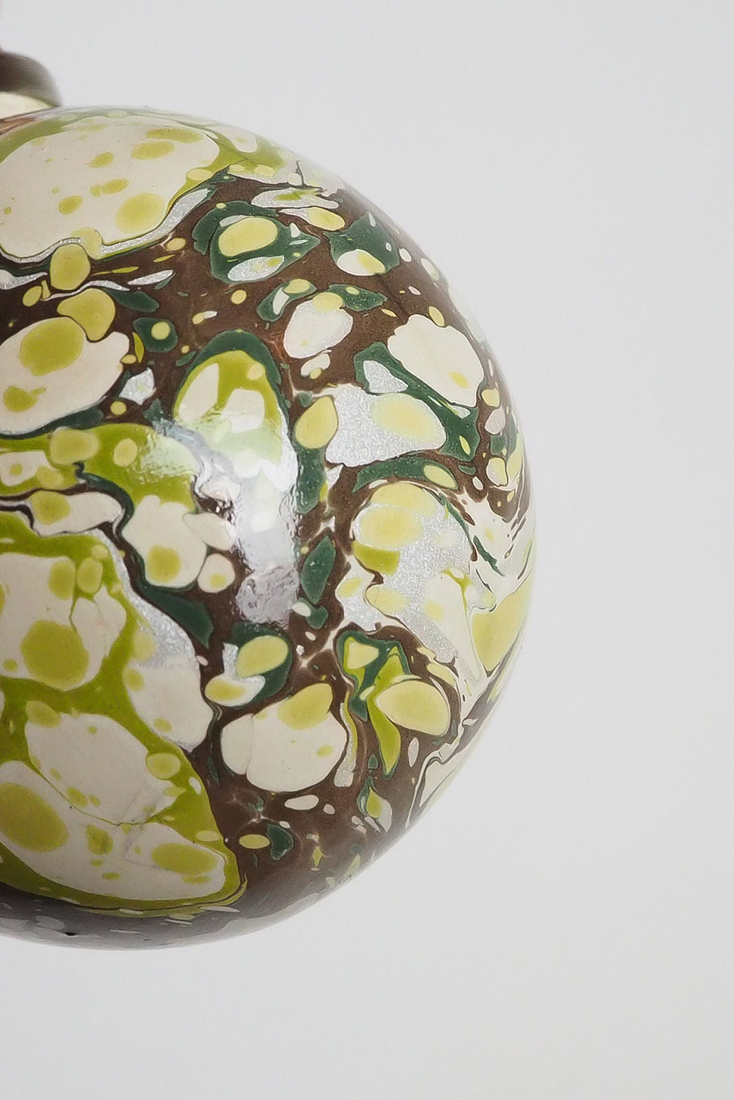 Small Moss Marbled Bauble