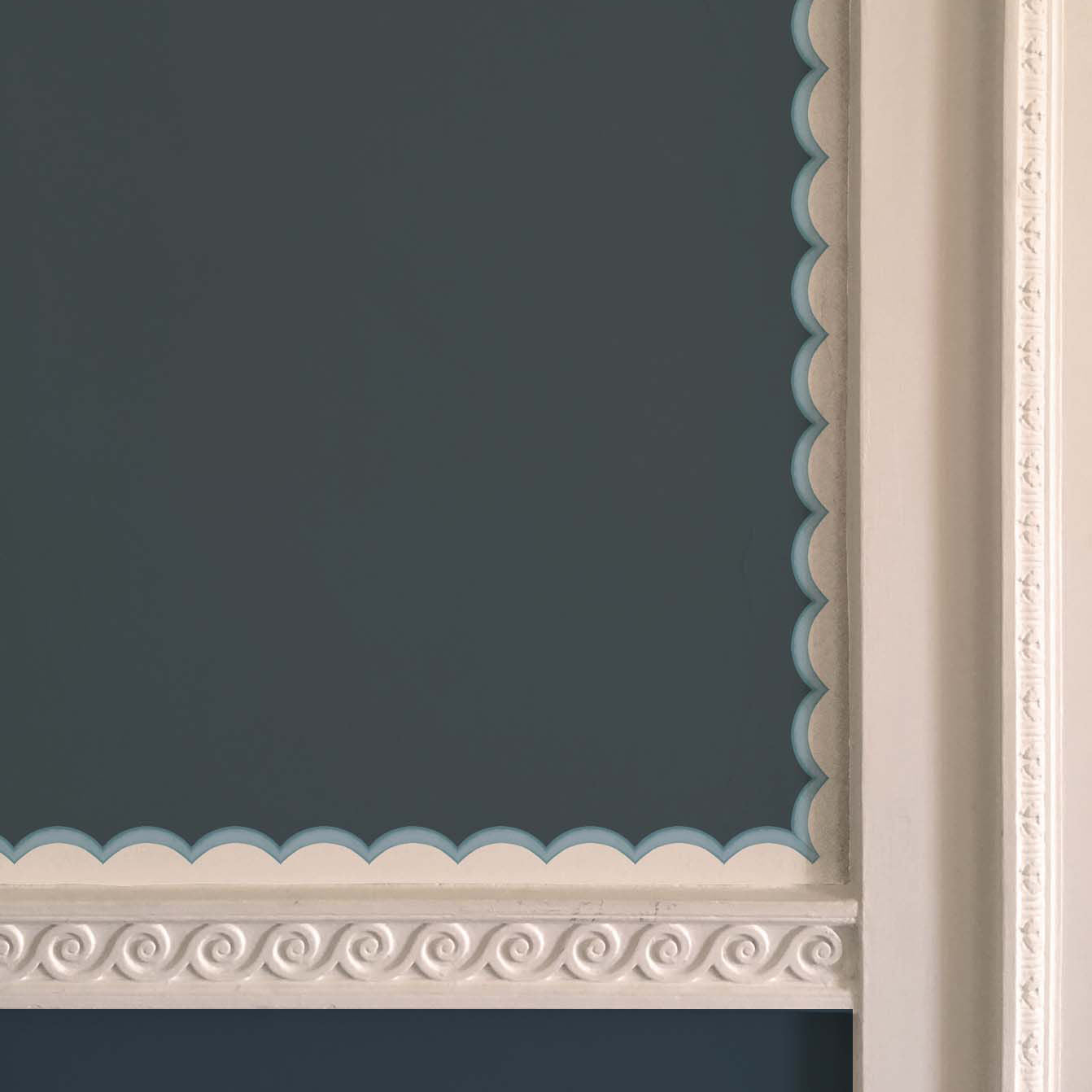 Scalloped Wallpaper Border - Light Blue