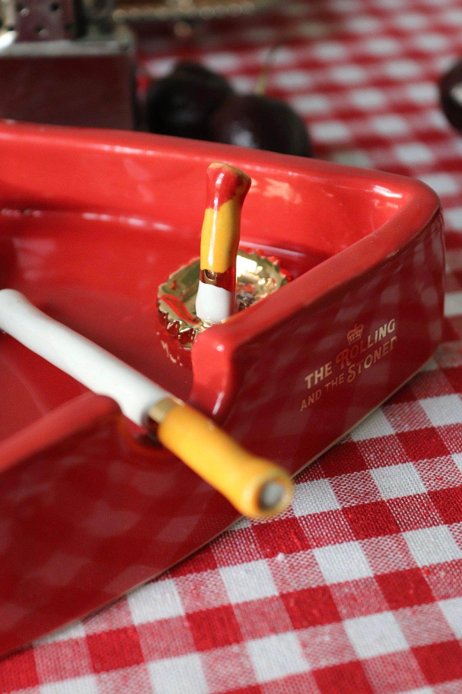 Kisses & Beer Ashtray