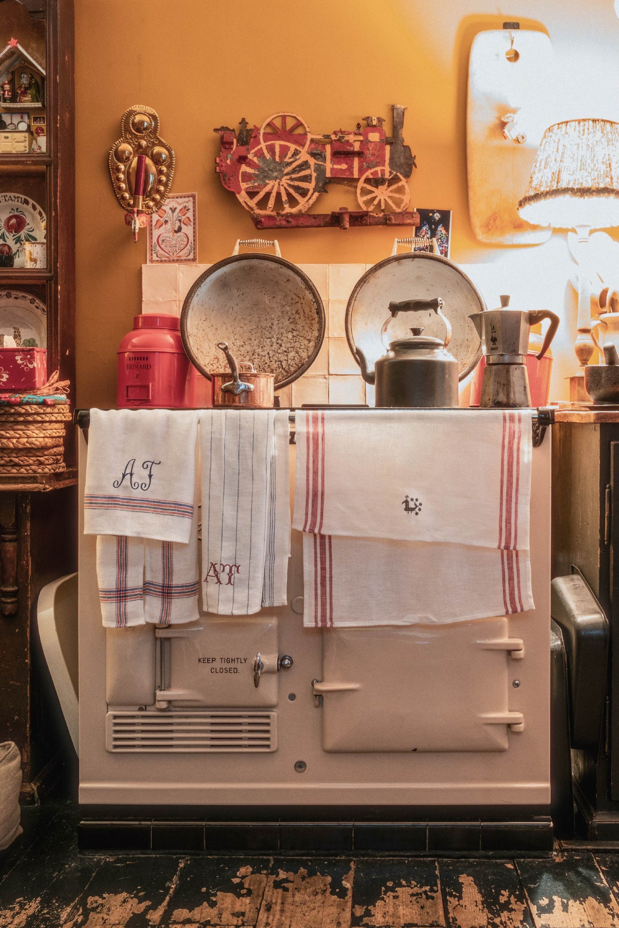 Set of 3 Kitchen Towels in French Red & Blue