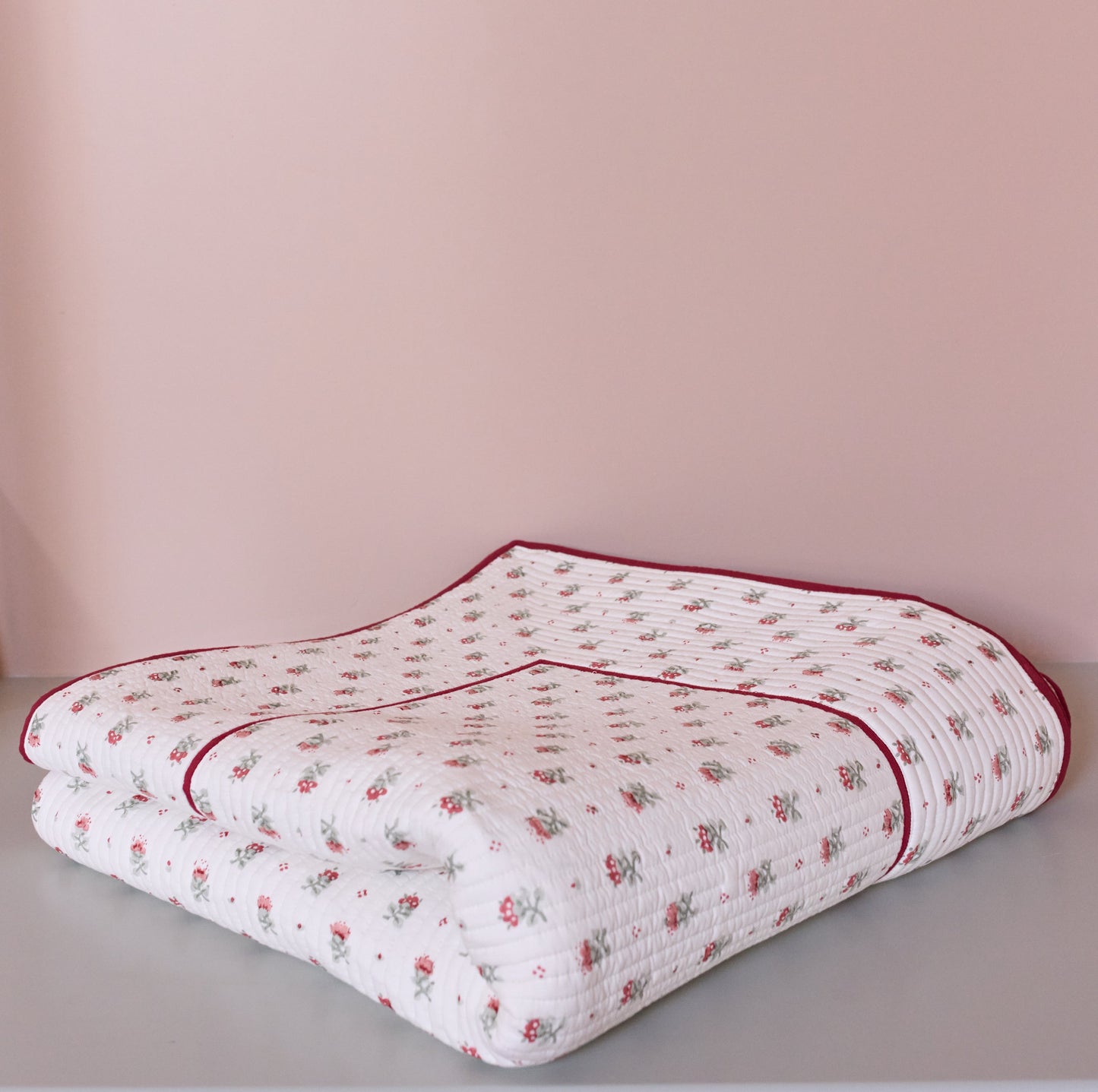 Blume Quilt - Red