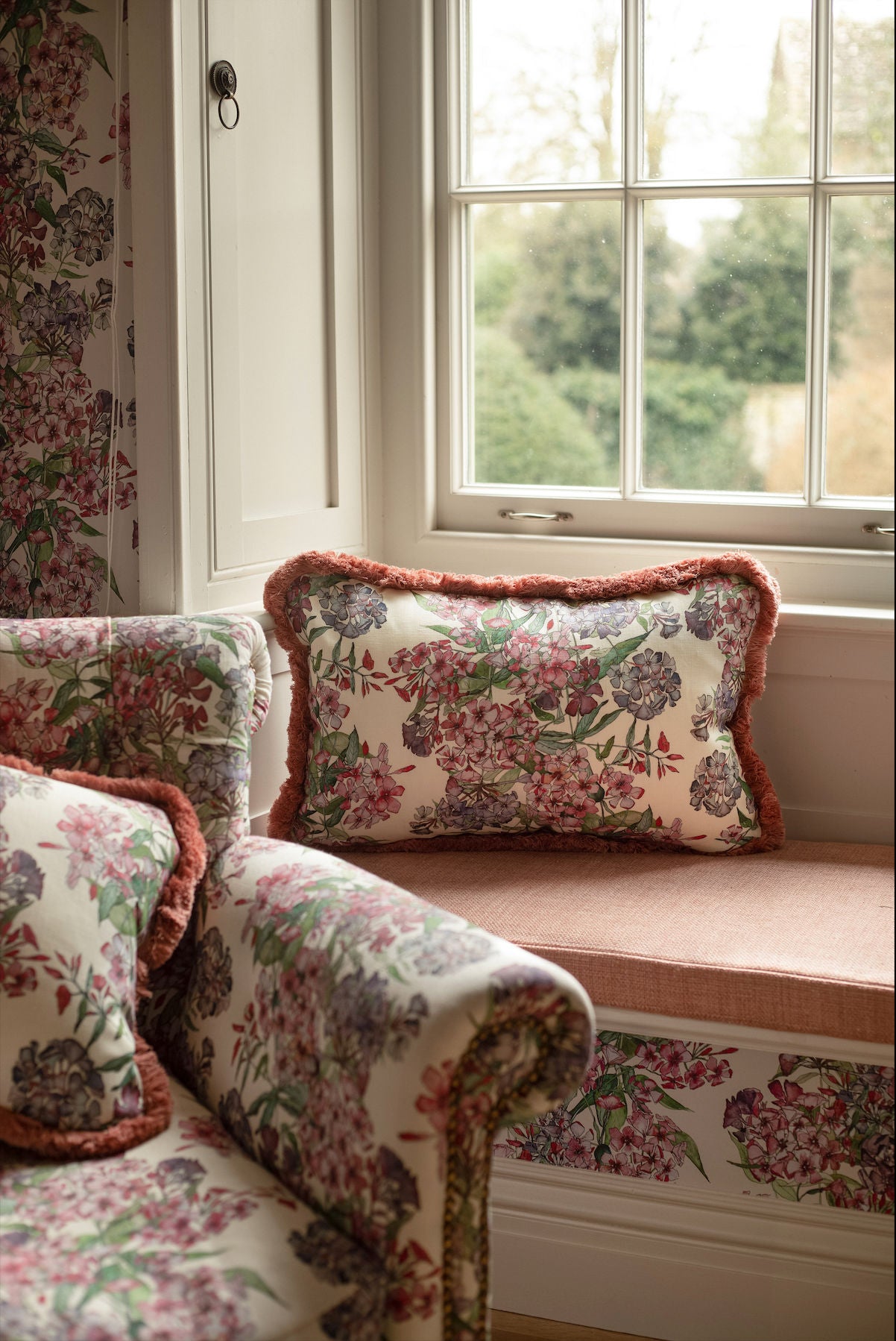 Mixed Phlox Cushion with Pink Cotton Trim