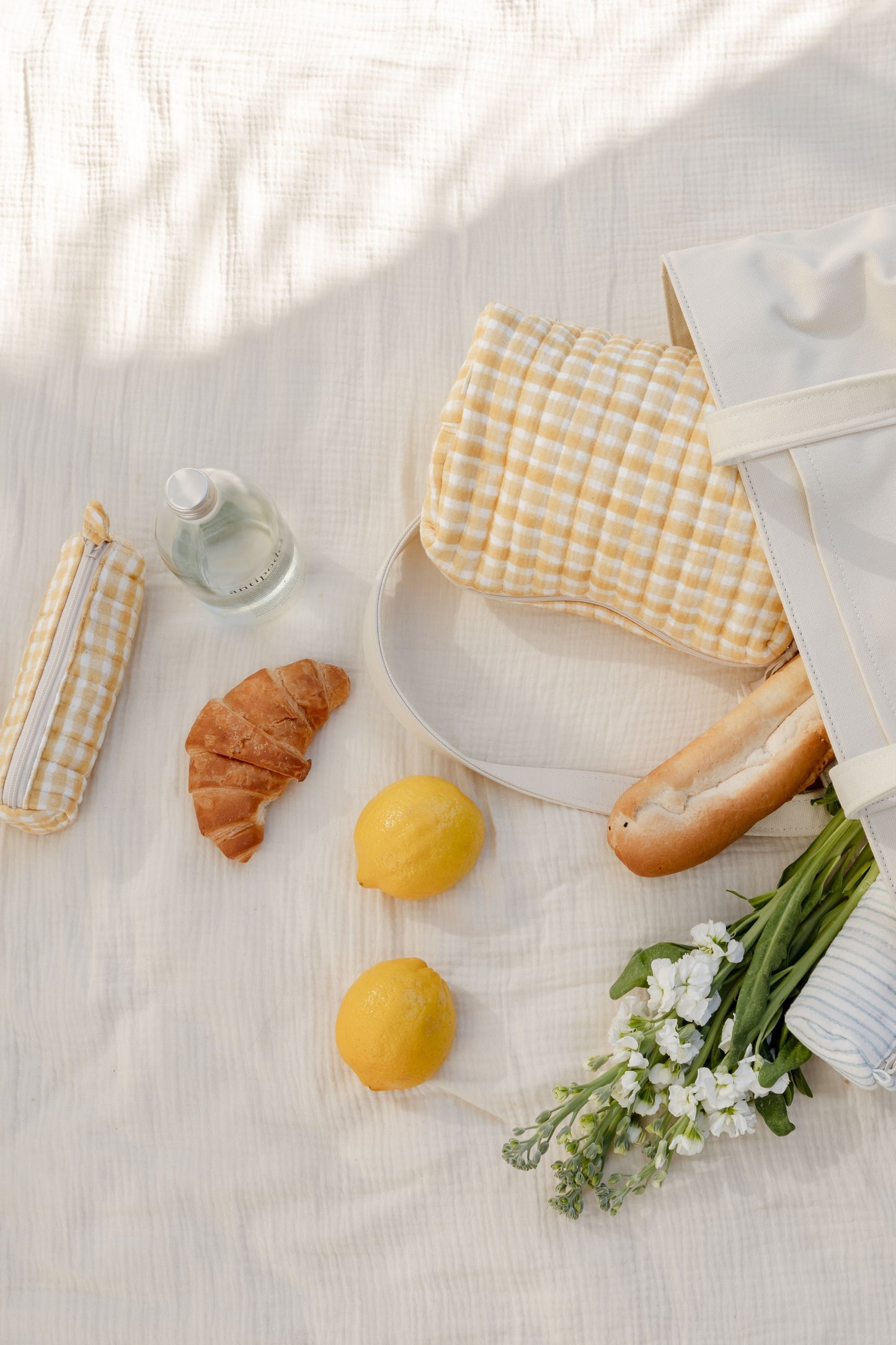 Soft Roll Pouch – Tamago