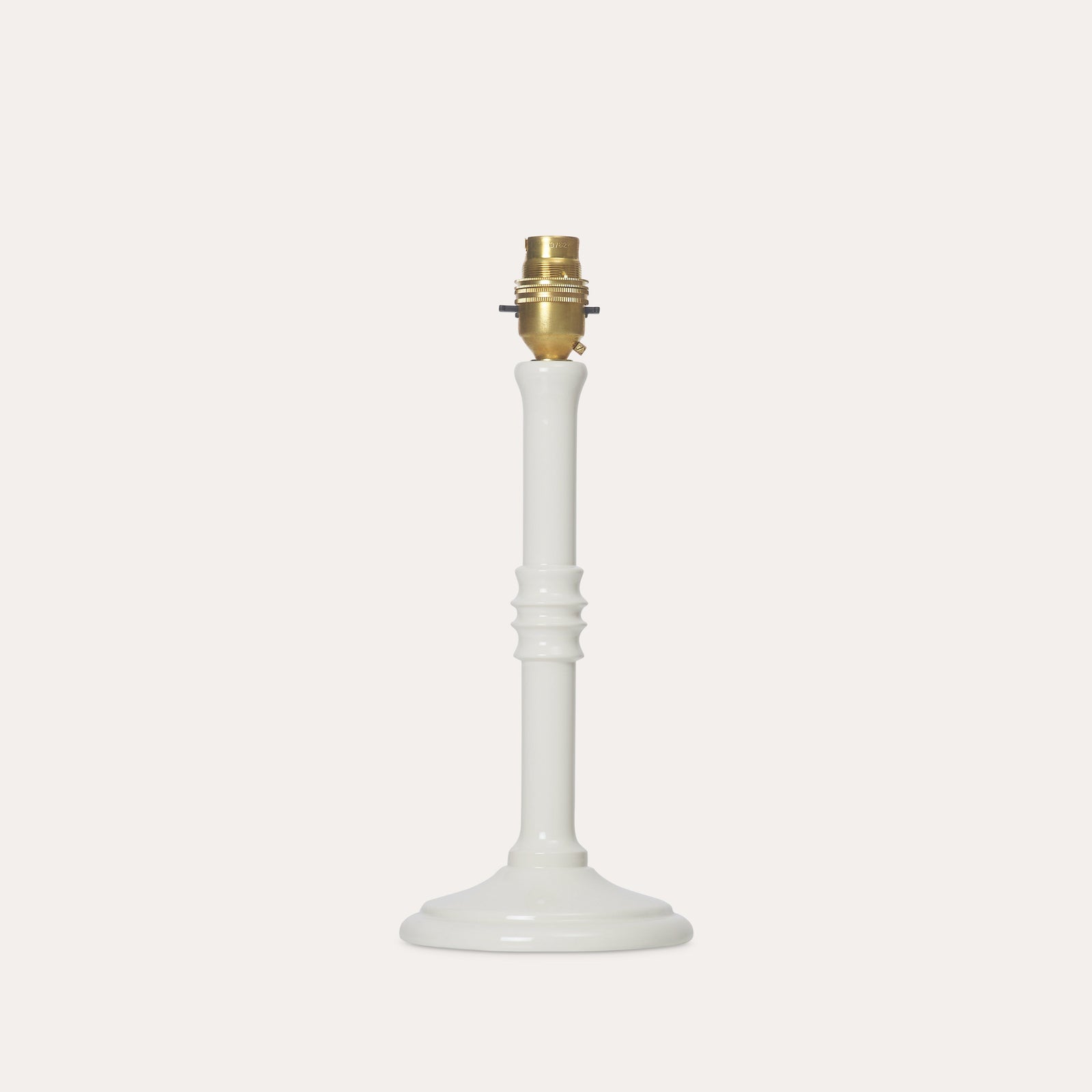 The Small Lacquered Lampstand in Magnolia