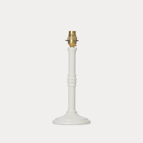 The Small Lacquered Lampstand in Magnolia