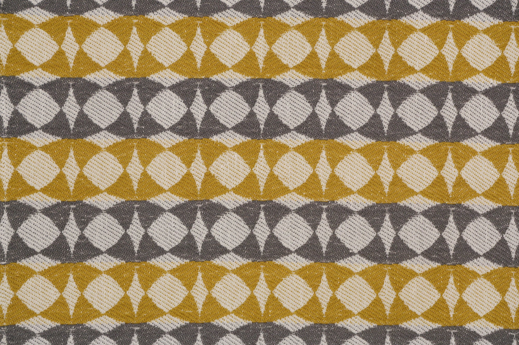 Jacquard  Placemats (Set of 4) 14×18 in