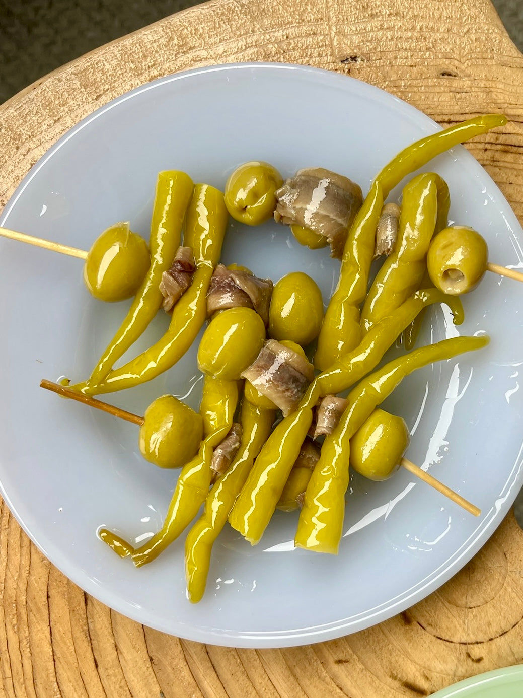 Brisita Plate - Light Blue