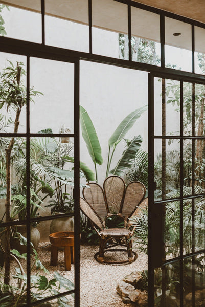 Leonor Chair