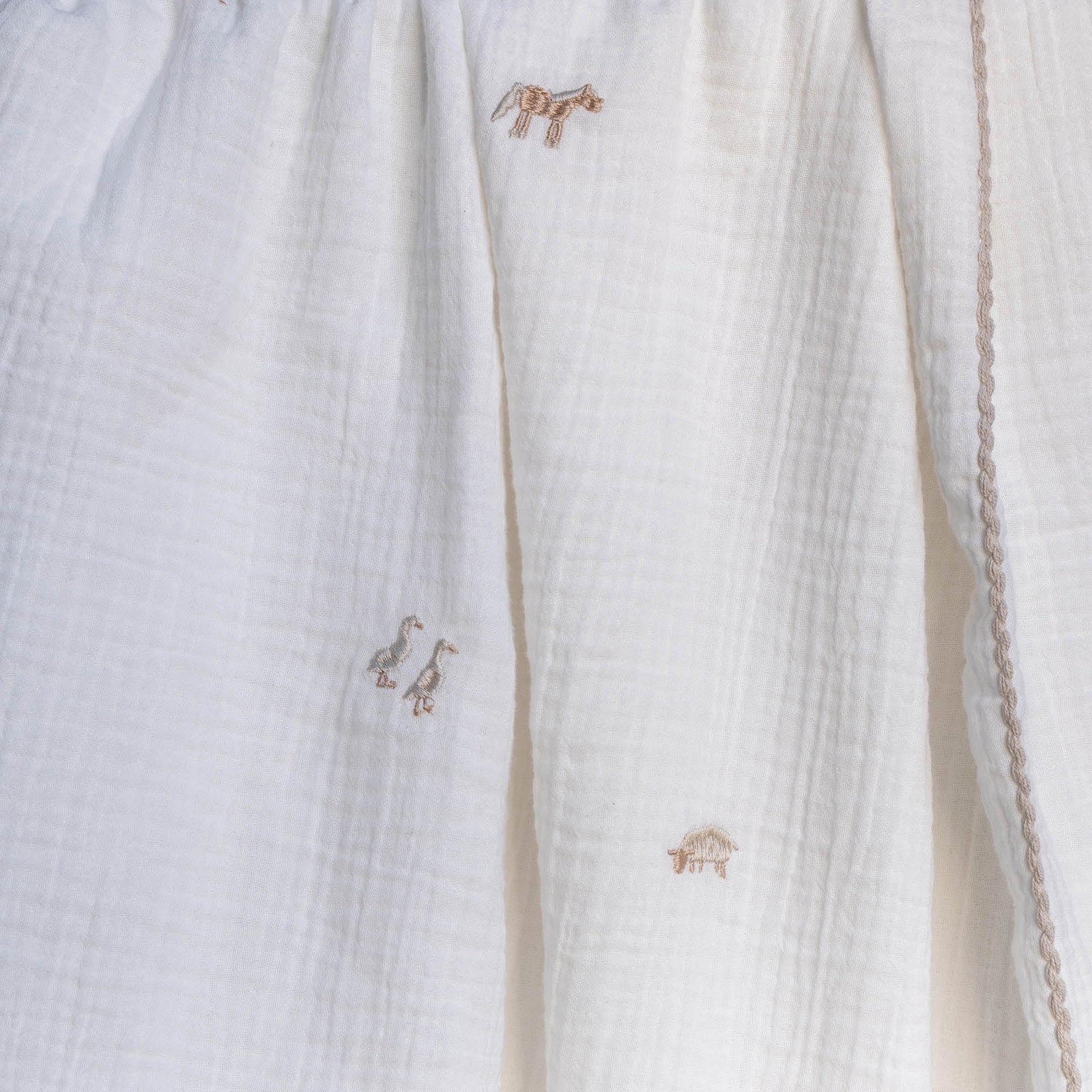 Embroidered Muslin Blanket - Little Farm