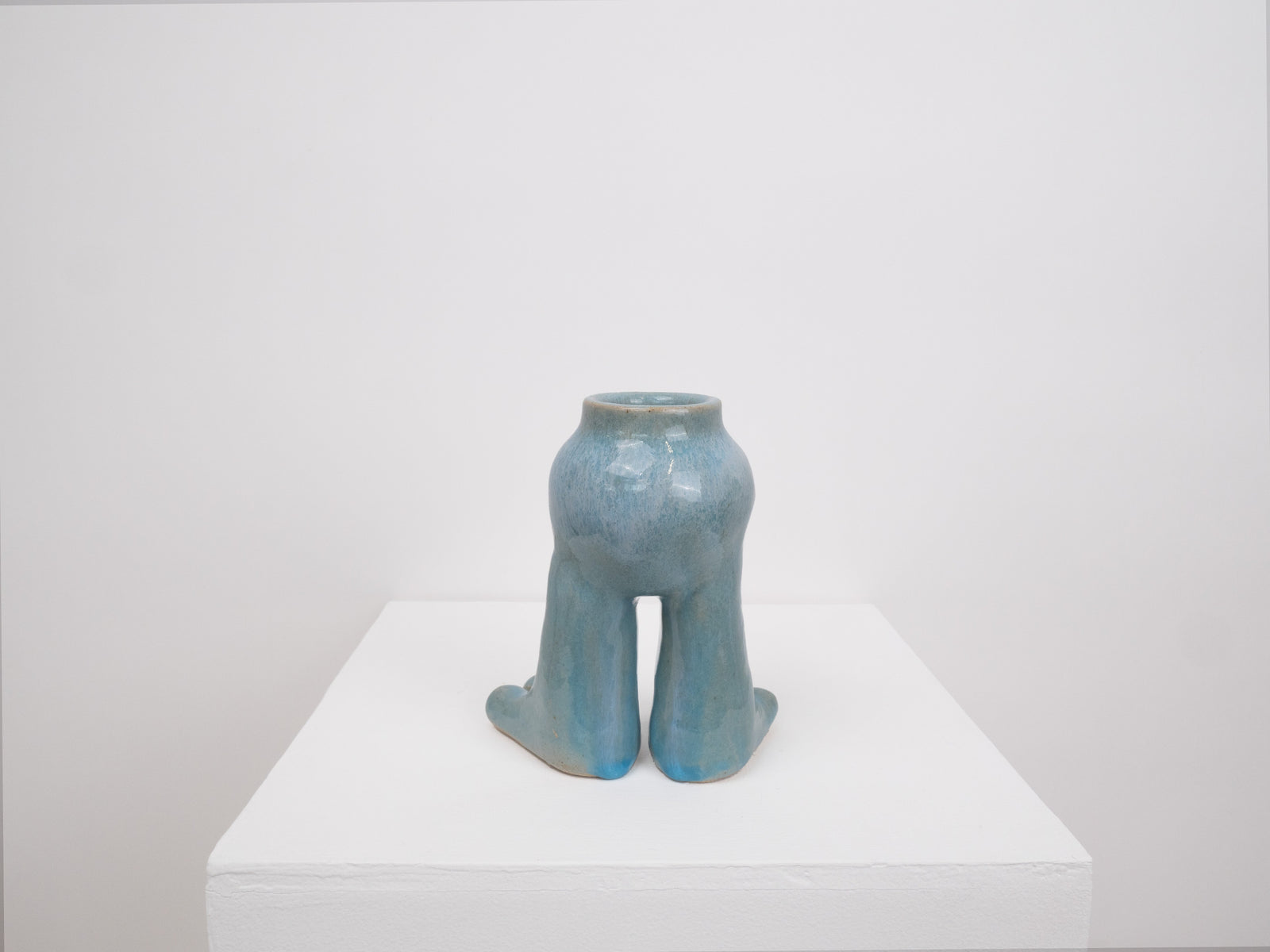 Tootsie Vase - Soft Sky