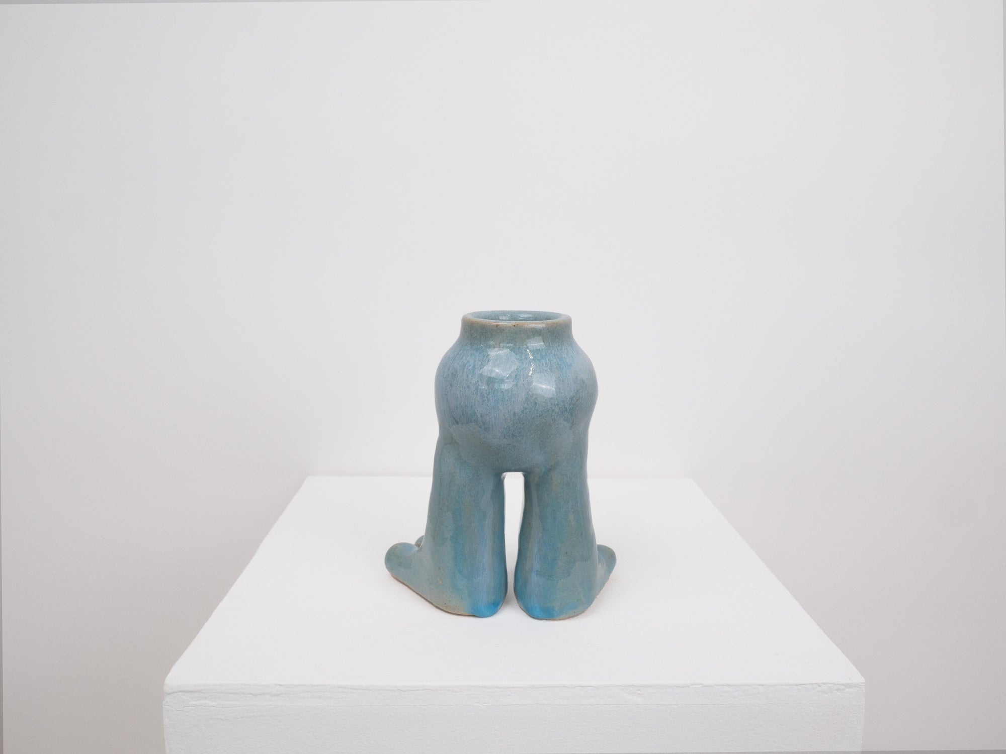 Tootsie Vase - Soft Sky