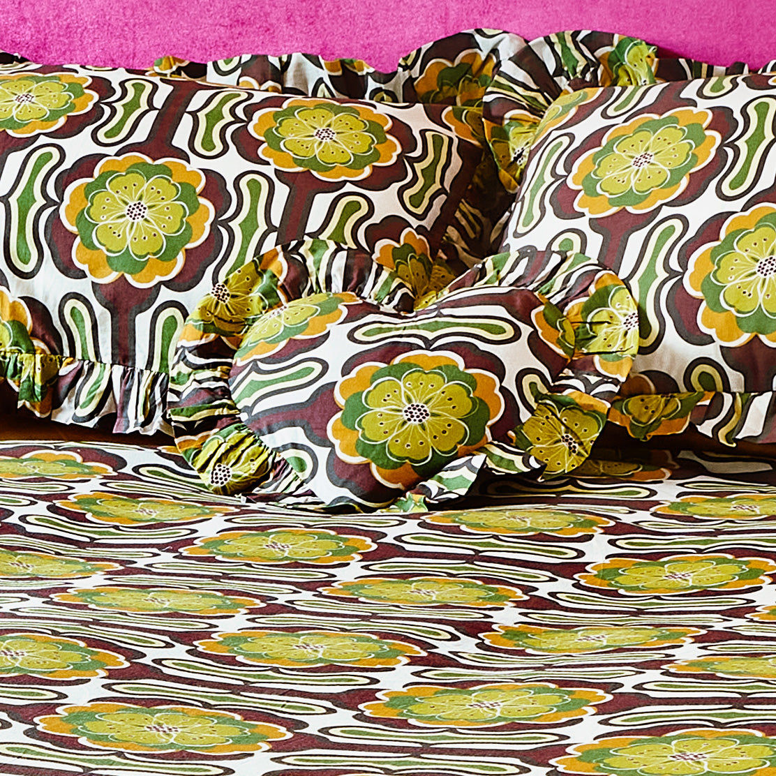 Young Hearts Ruffle Cushion in Thelma