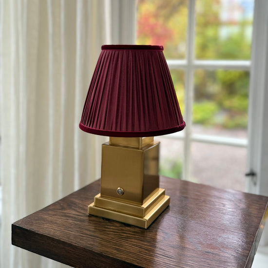 Athena Rechargeable Table Lamp (Burgundy)