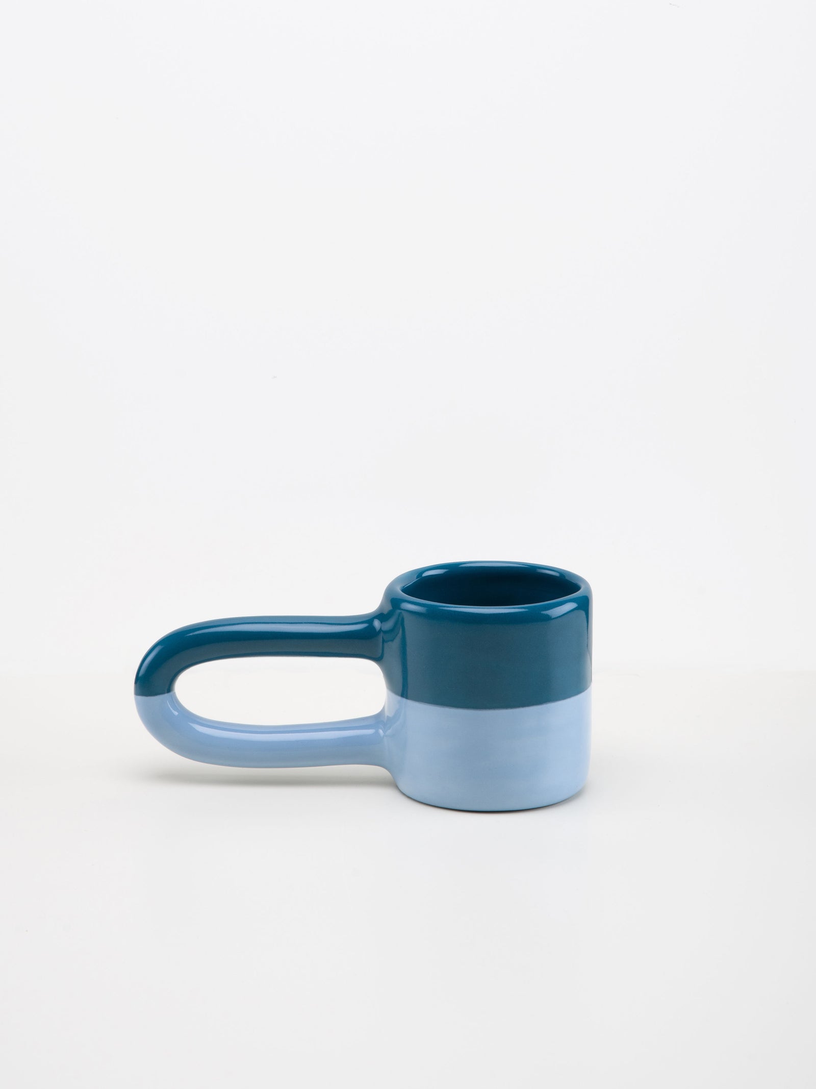 Off the Handle Medium Cup