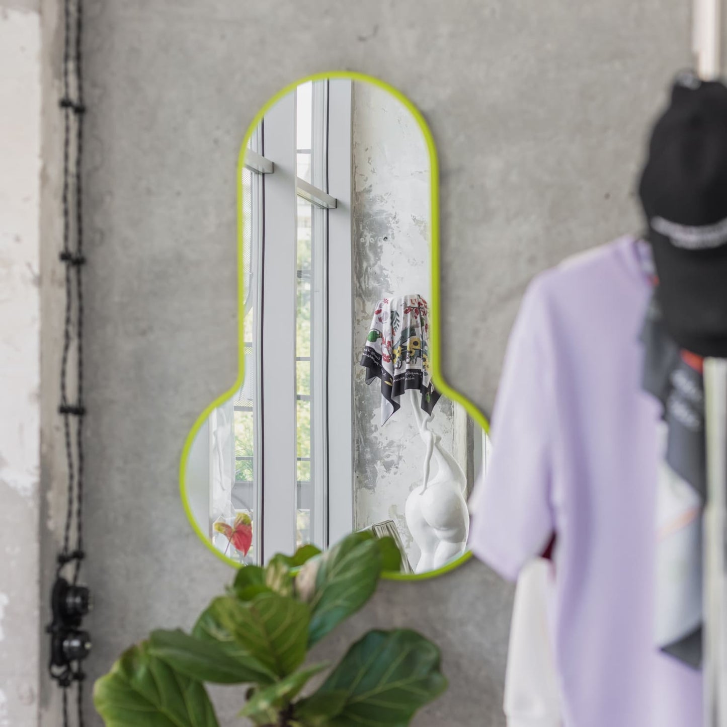 Lovedick 75 Mirror