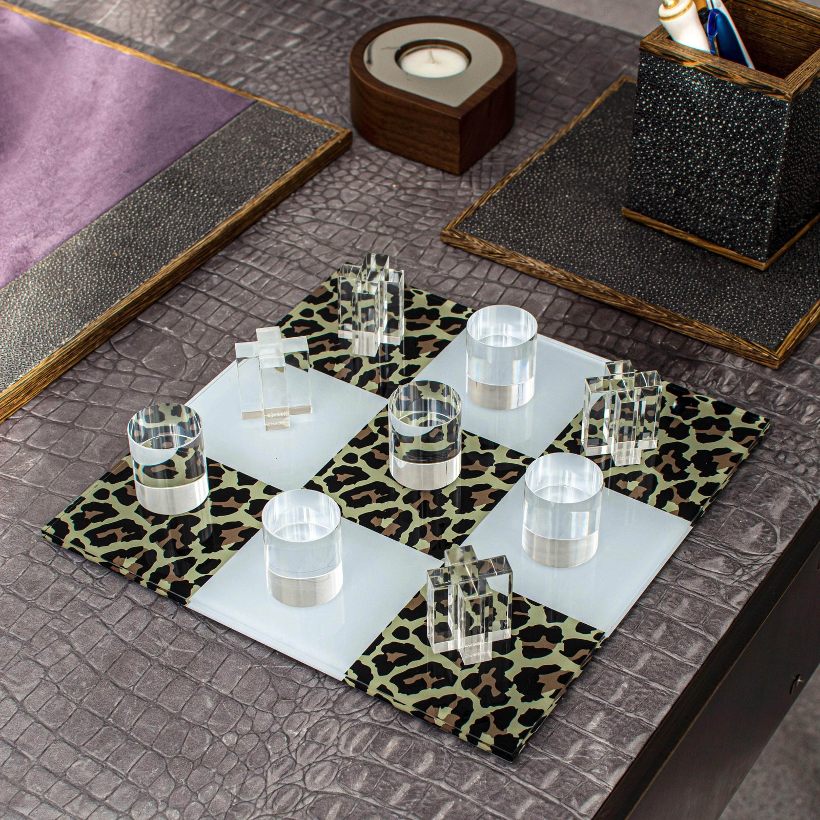 Tic Tac Toe Leopard