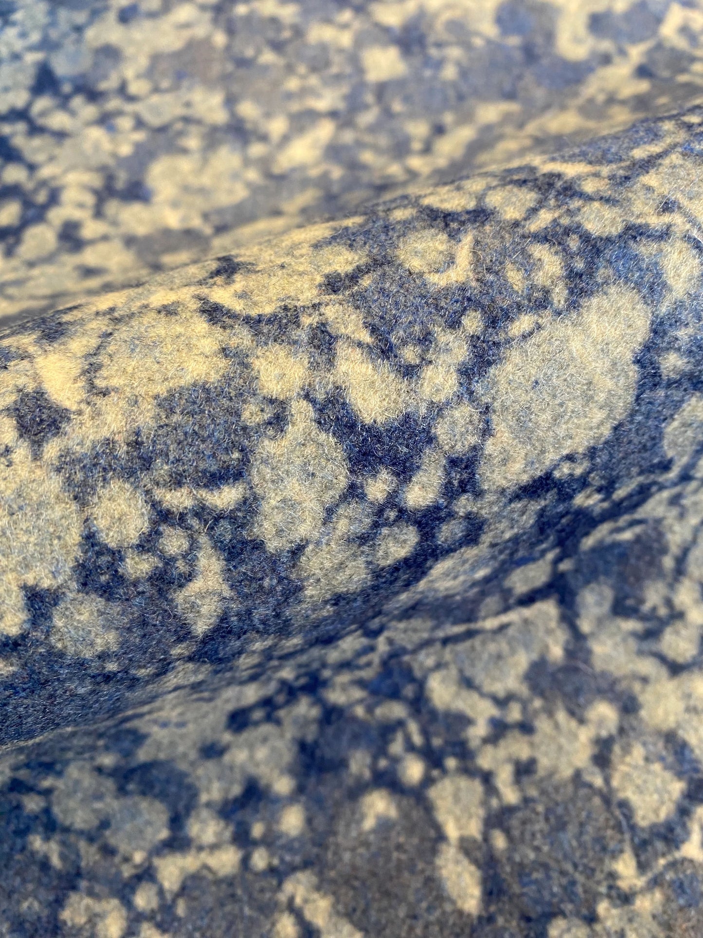 Marbled Fabric - 'Ditzy' Col: Blue Daze - 100% Wool