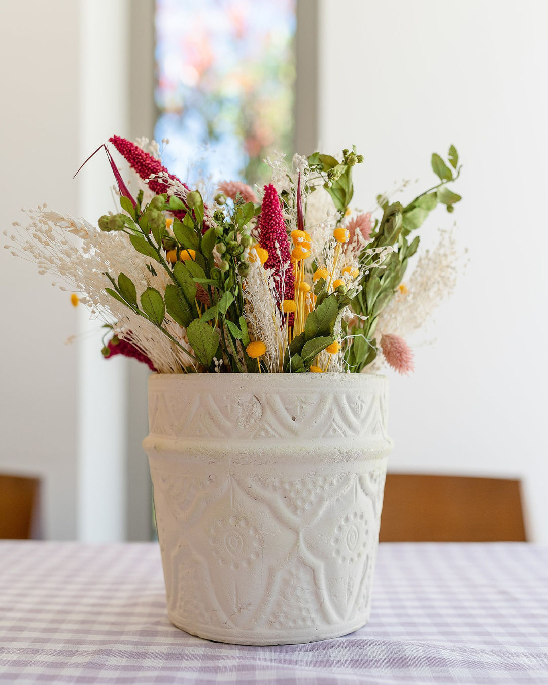 Felicidade Jug (Includes Dried Flowers)