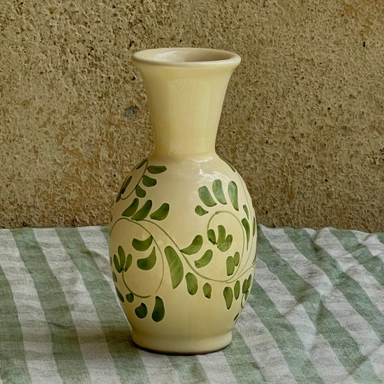 The Bud Vase ‘Elia’