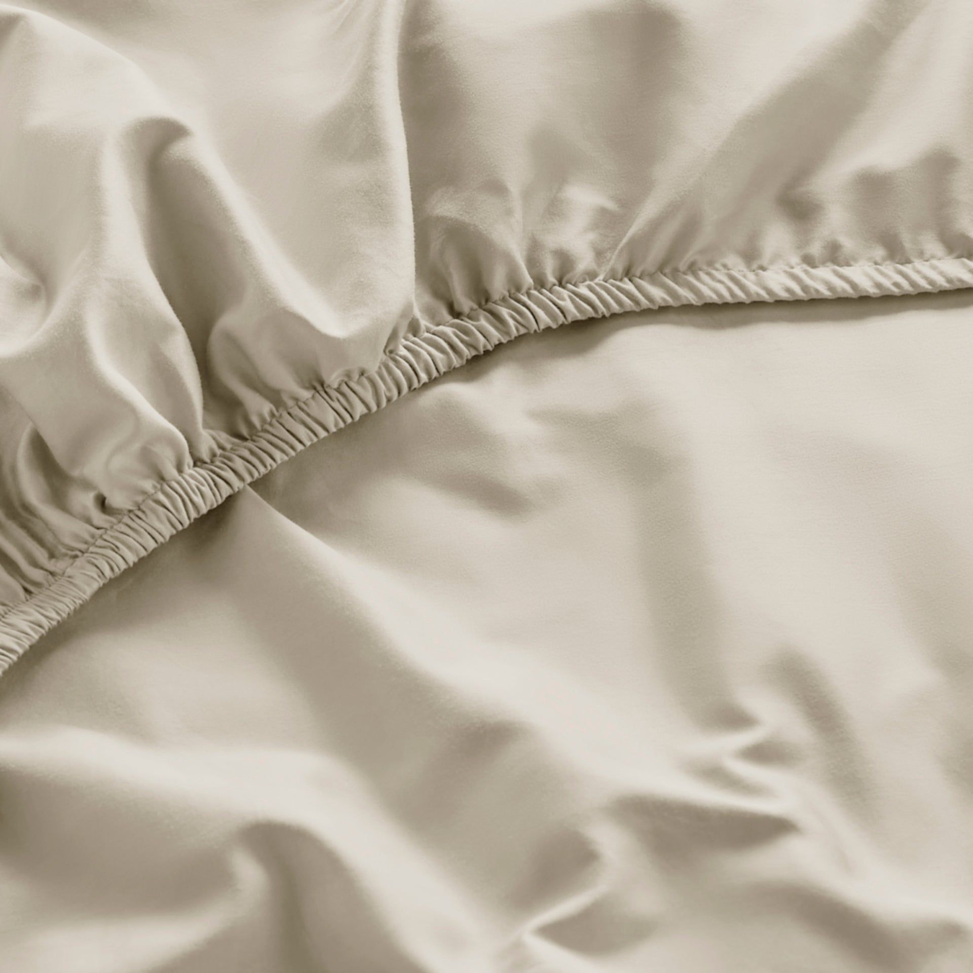 Luxury Organic Cotton Almond Perfect Fitted Sheet