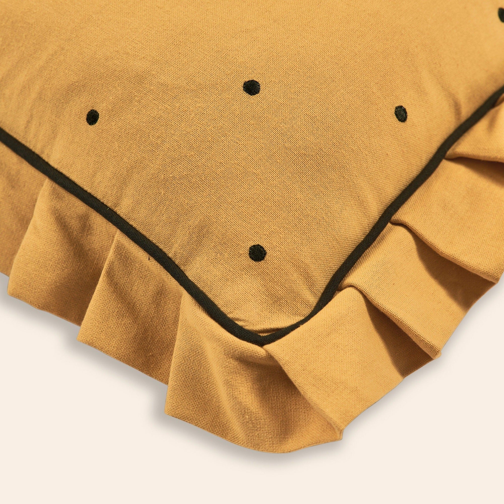 Dolce Dots Cushion, Panna Cotta