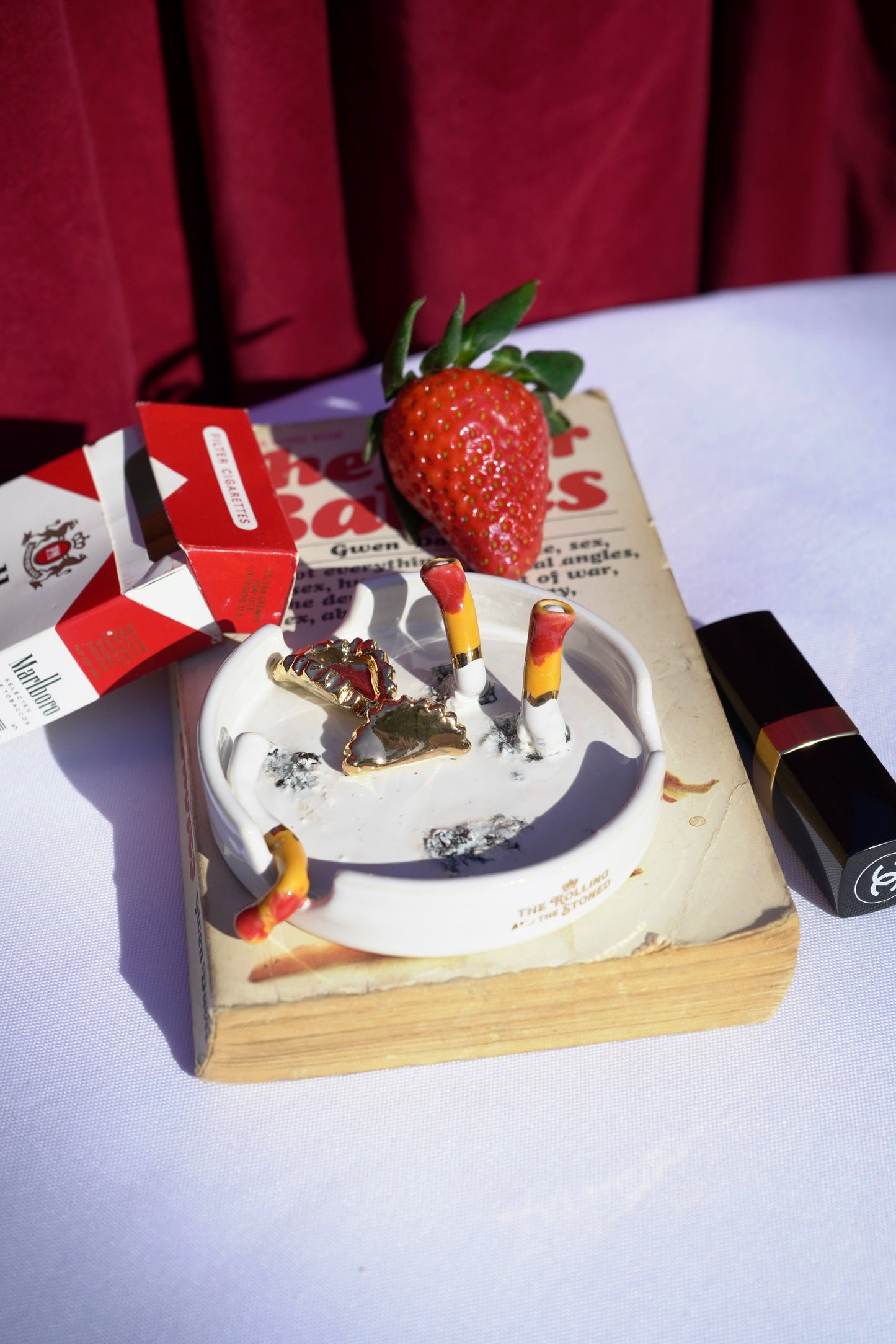 Beere & Kisses Ashtray