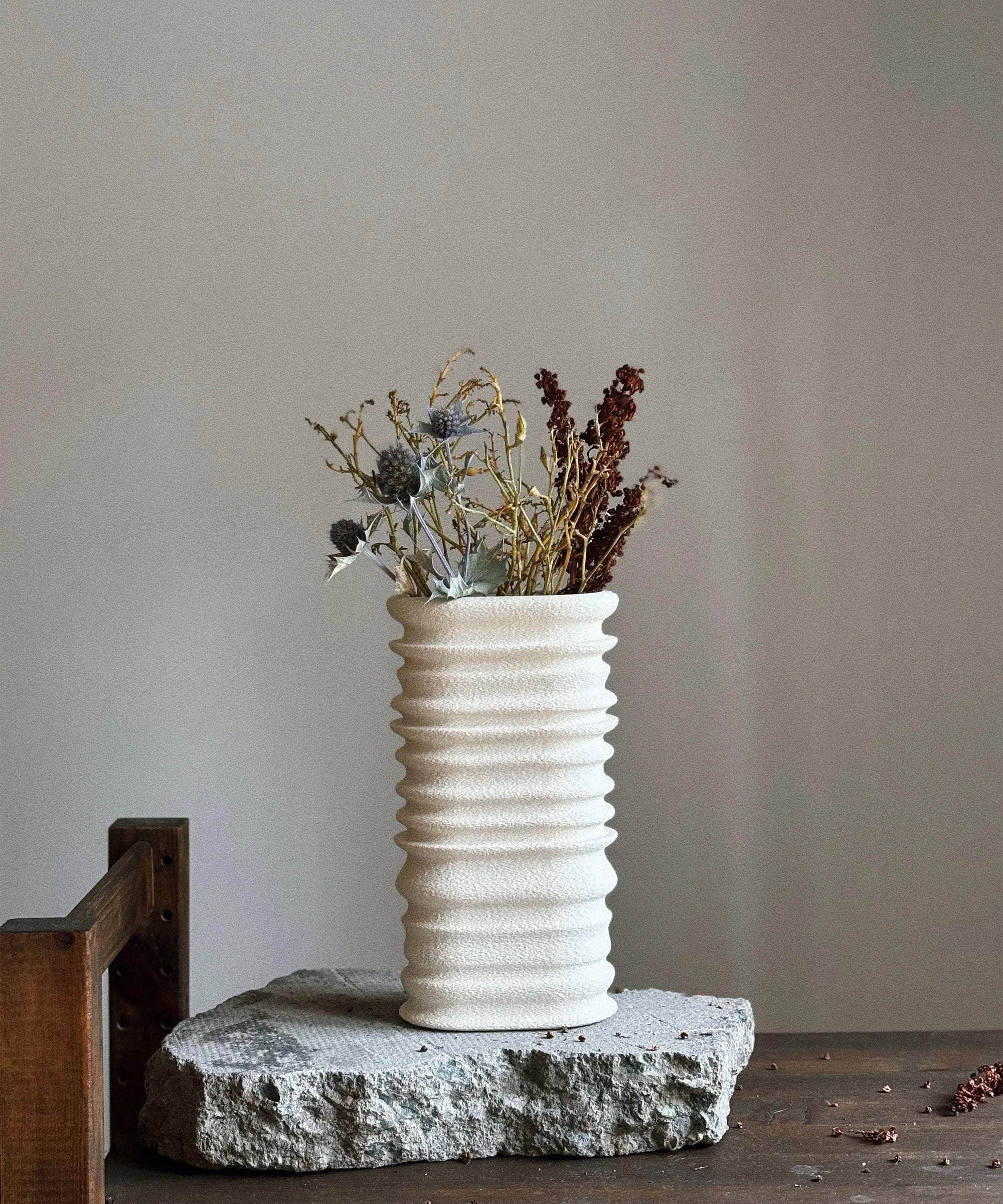 Tun | Tall Vase | Sandstone