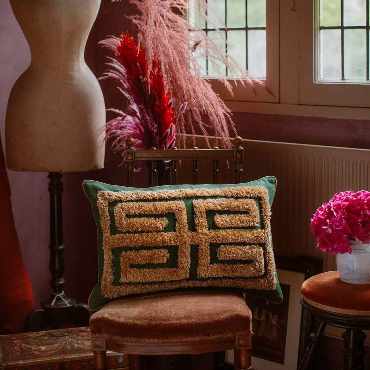 Cushion Cleo Moss & Sand