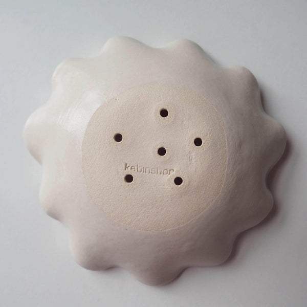 Handmade Pink Curvy Edge Ceramic Soap Dish