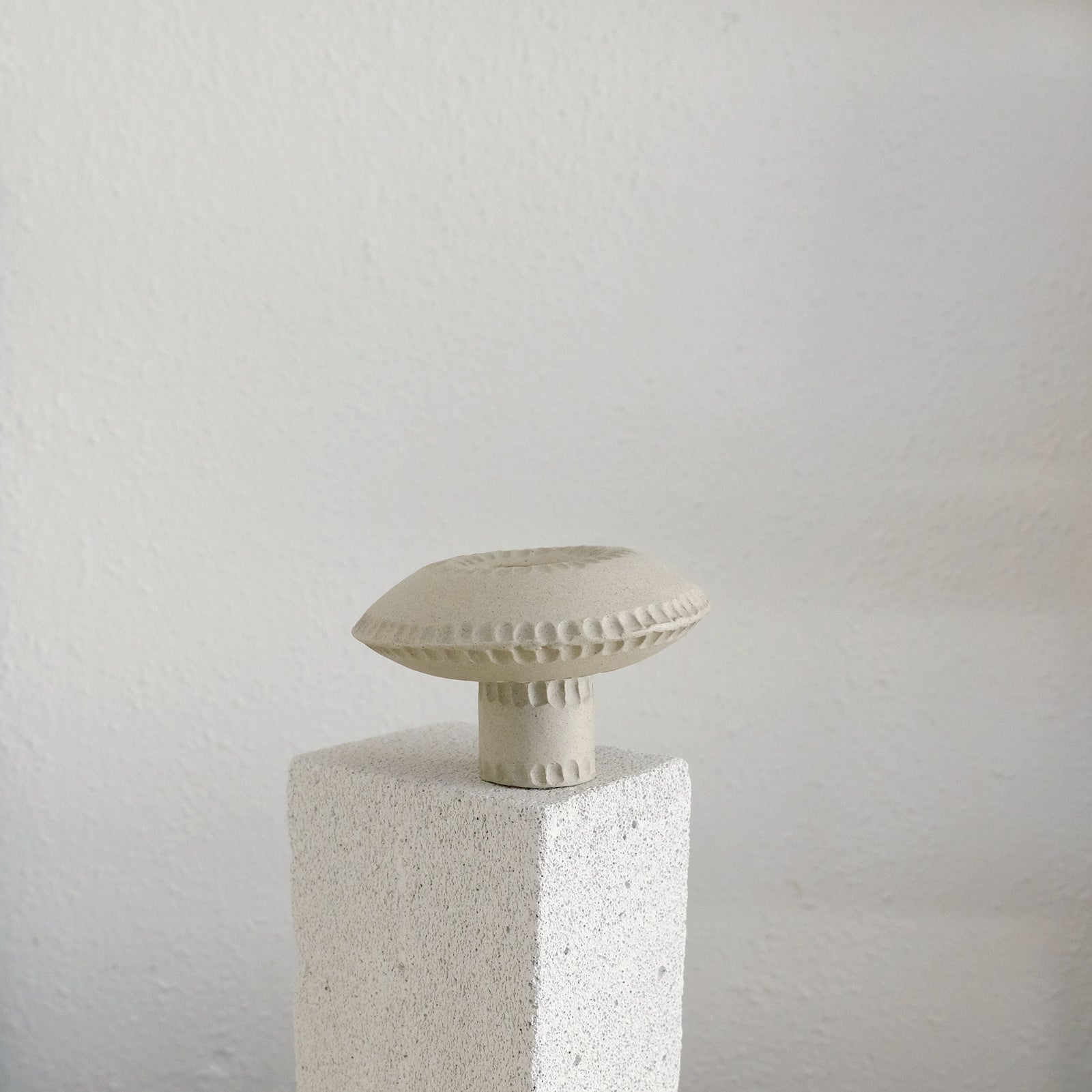 Bareino - Ceramic Vase - Light Wild Clay