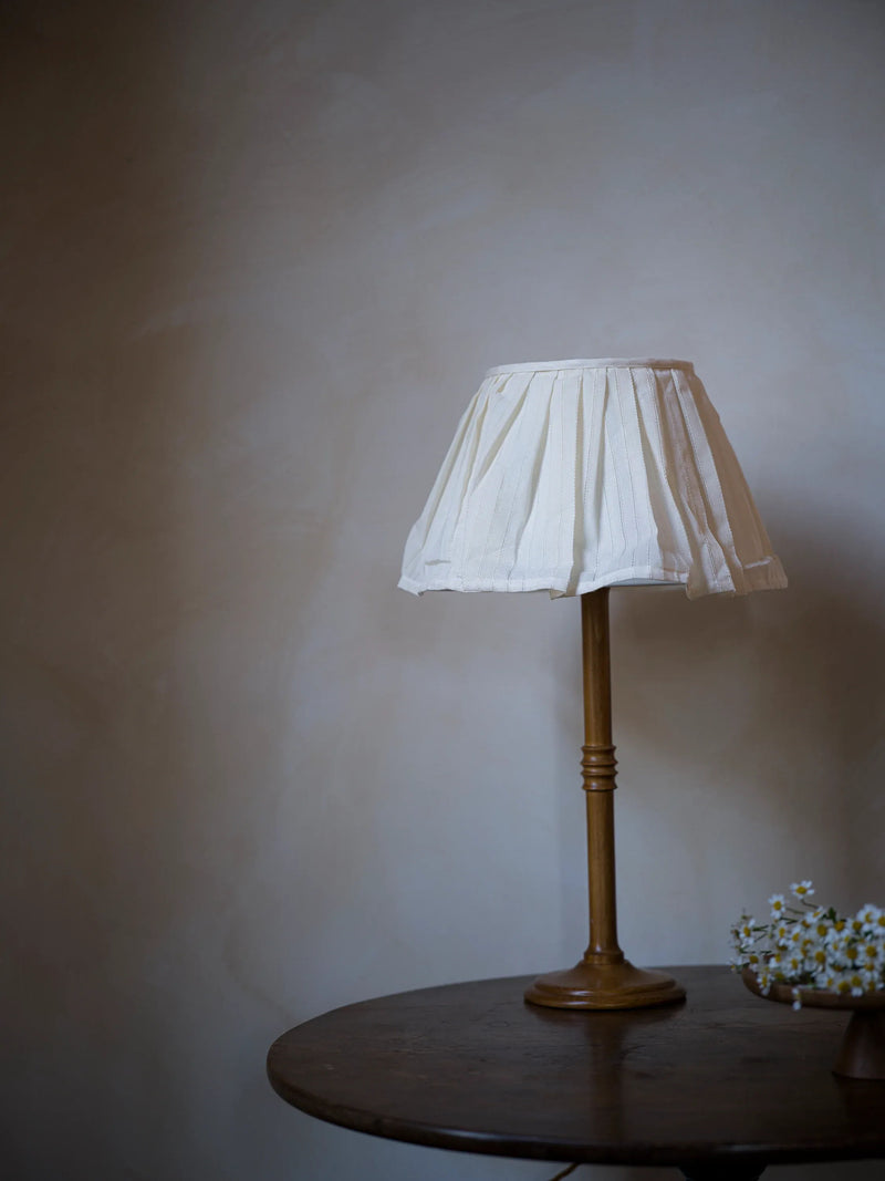 The Unlacquered Lampstand in Wood