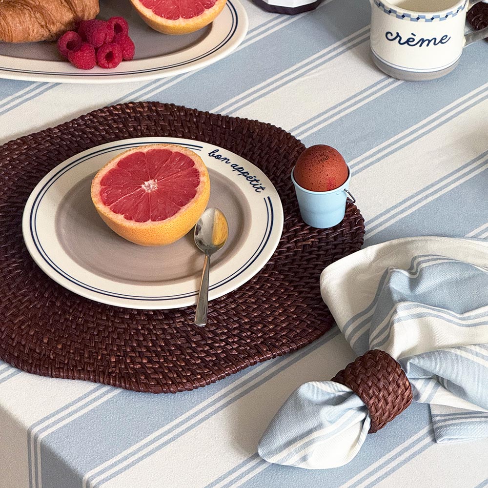 Handwoven Scalloped Rattan Placemat - Espresso