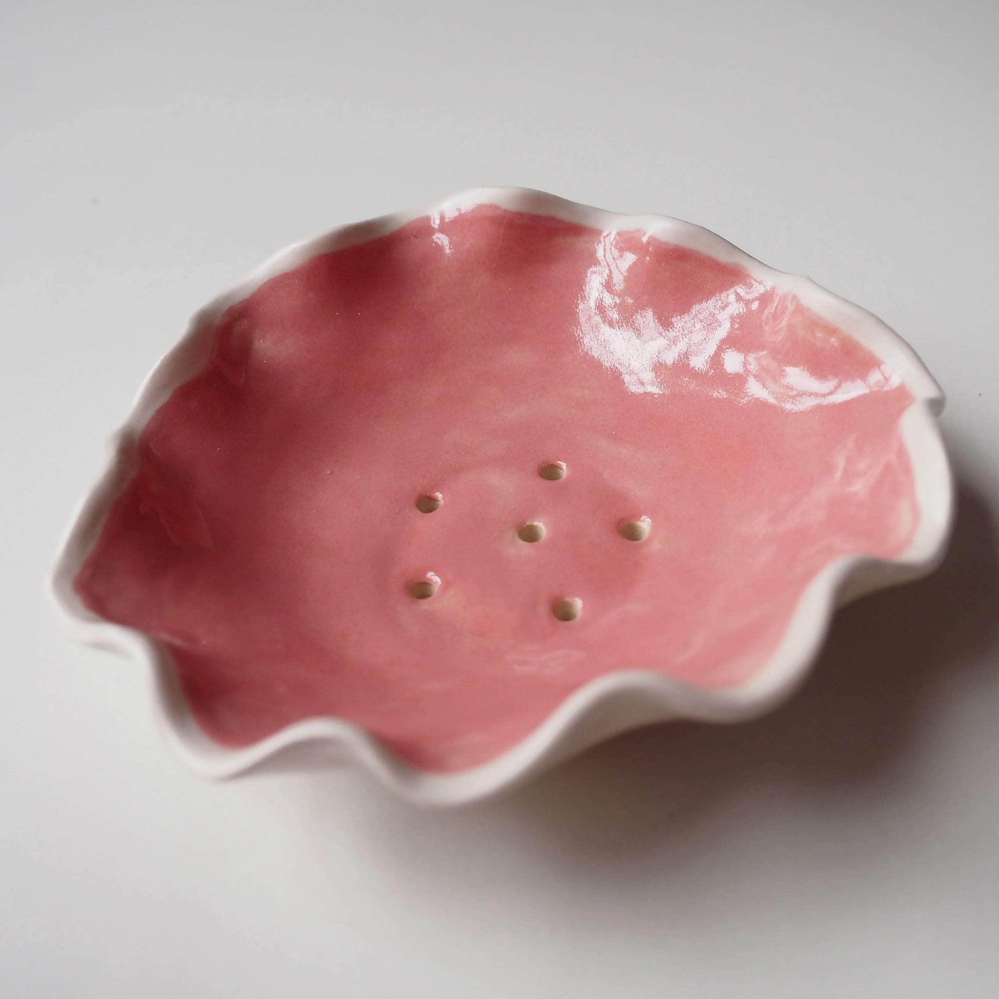 Handmade Pink Curvy Edge Ceramic Soap Dish