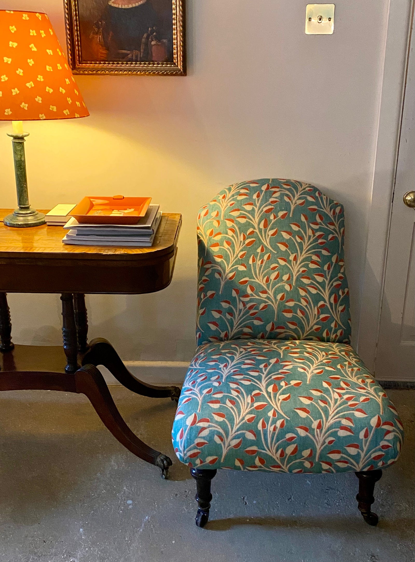 GUY – Antique Slipper Chair in Robert Kime Fabric
