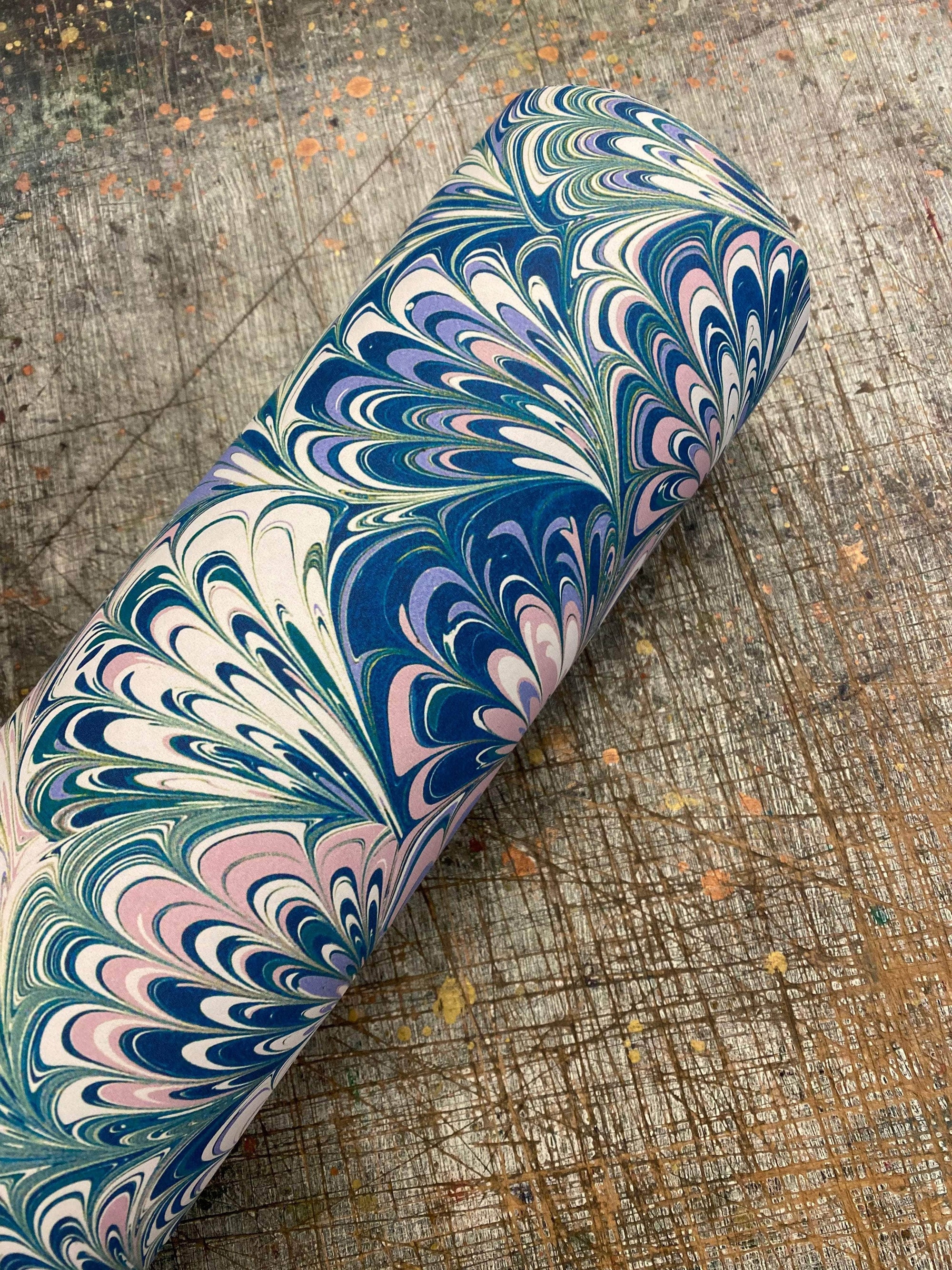 Marbled Wallpaper - 'Serpentine'  Col: Spring - Eco Non-Woven