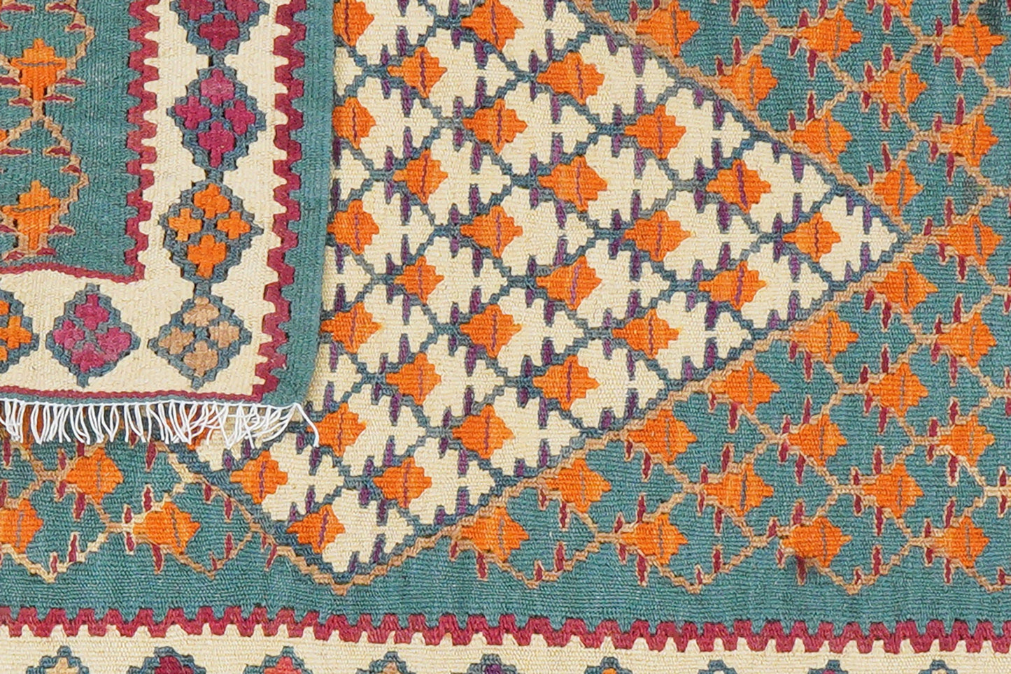 Kelim Senneh Rug