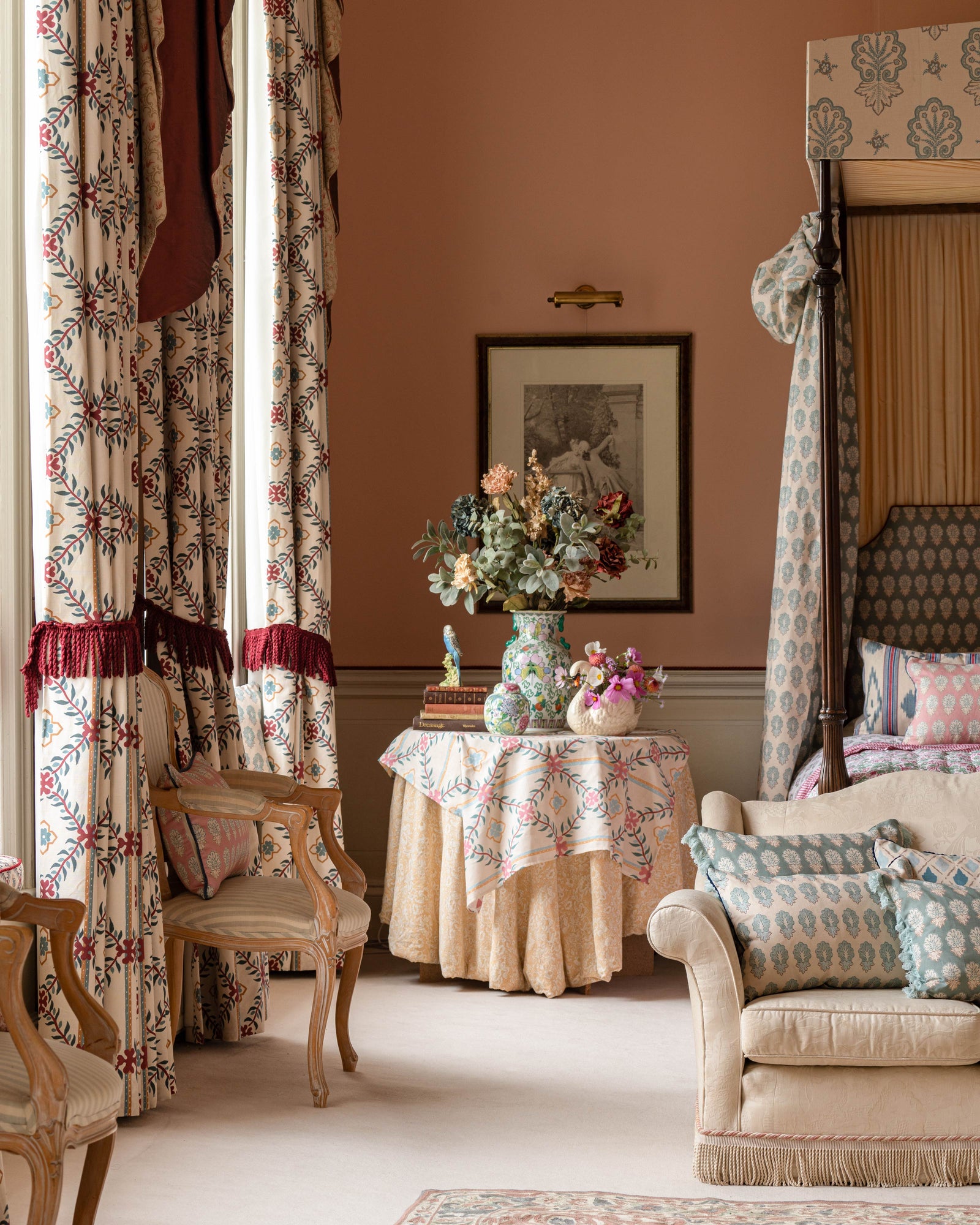 Home Collection - Winnie's Arbour Large Scale Dark Fabric