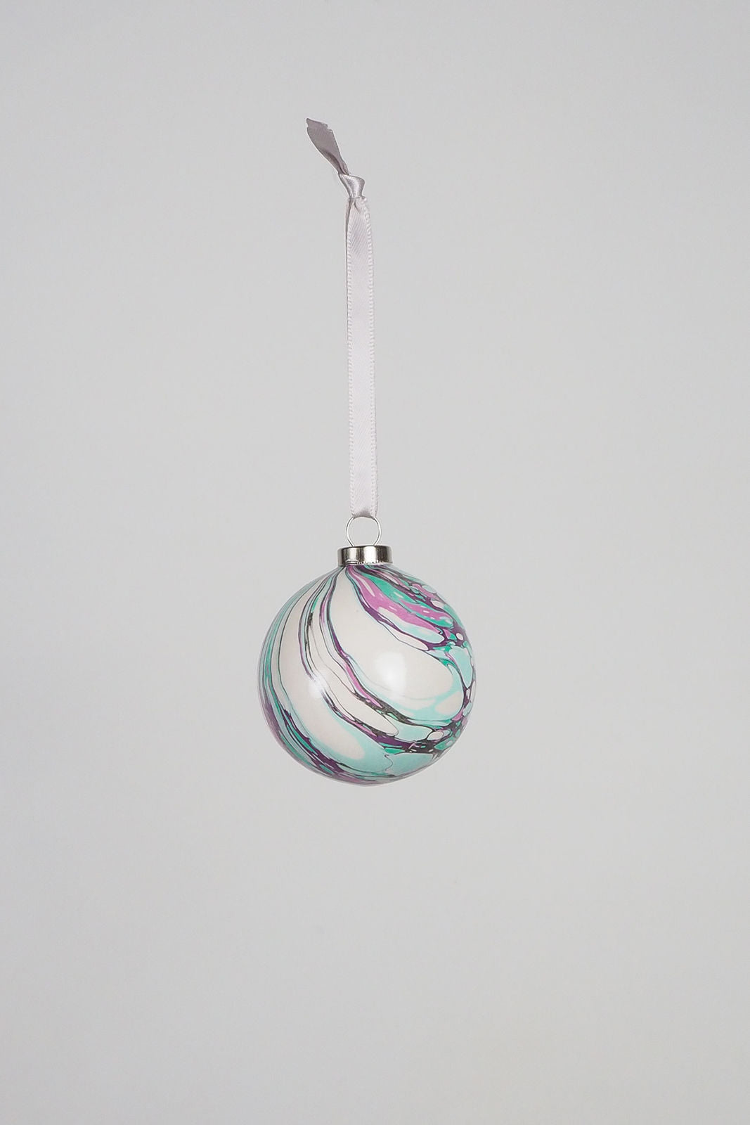 Small Venom Marbled Bauble